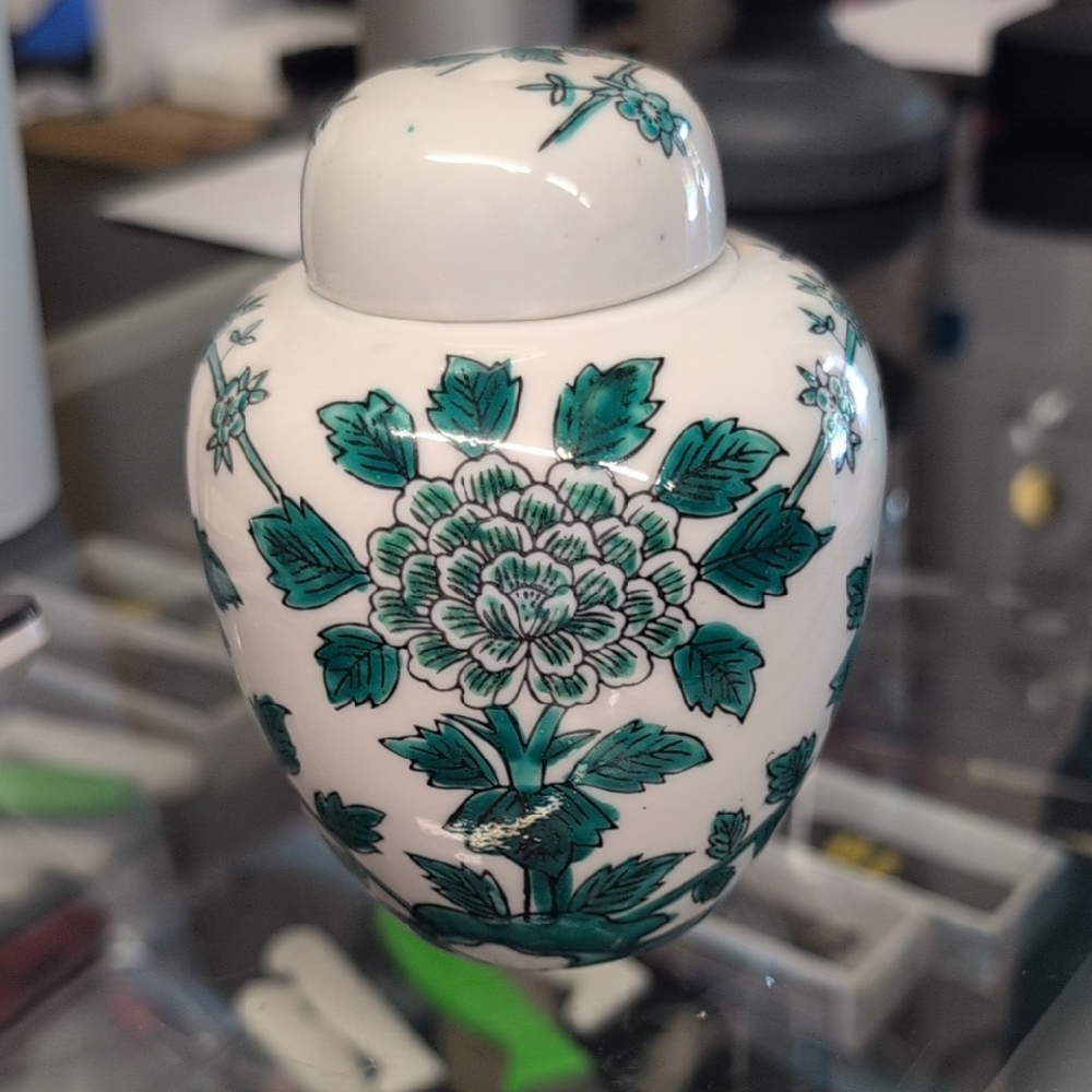 Andrea By Sadek White and Green Floral Ceramic Jar